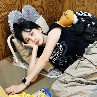 四月的女儿